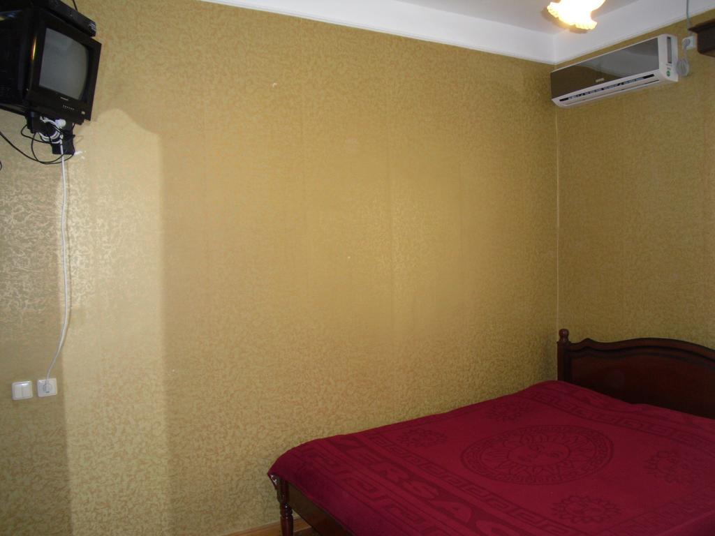 Suliko Guest House Batumi Szoba fotó