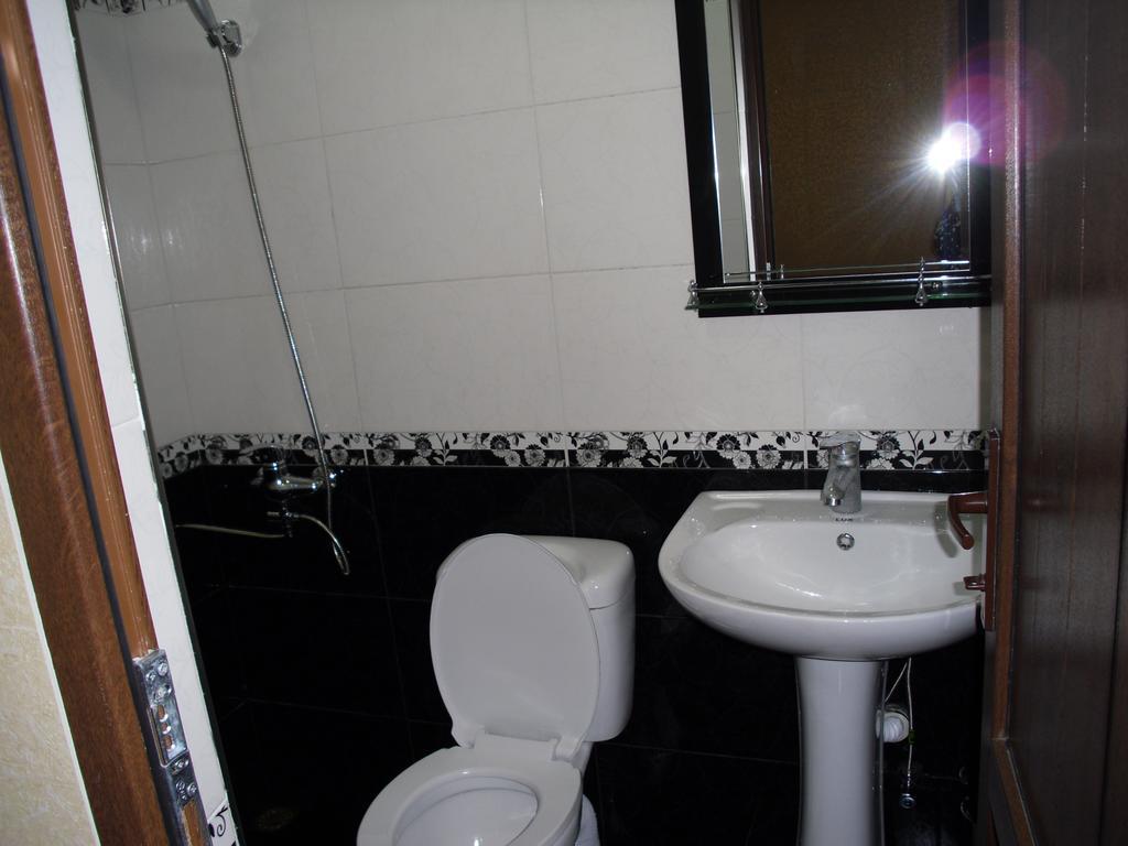 Suliko Guest House Batumi Szoba fotó