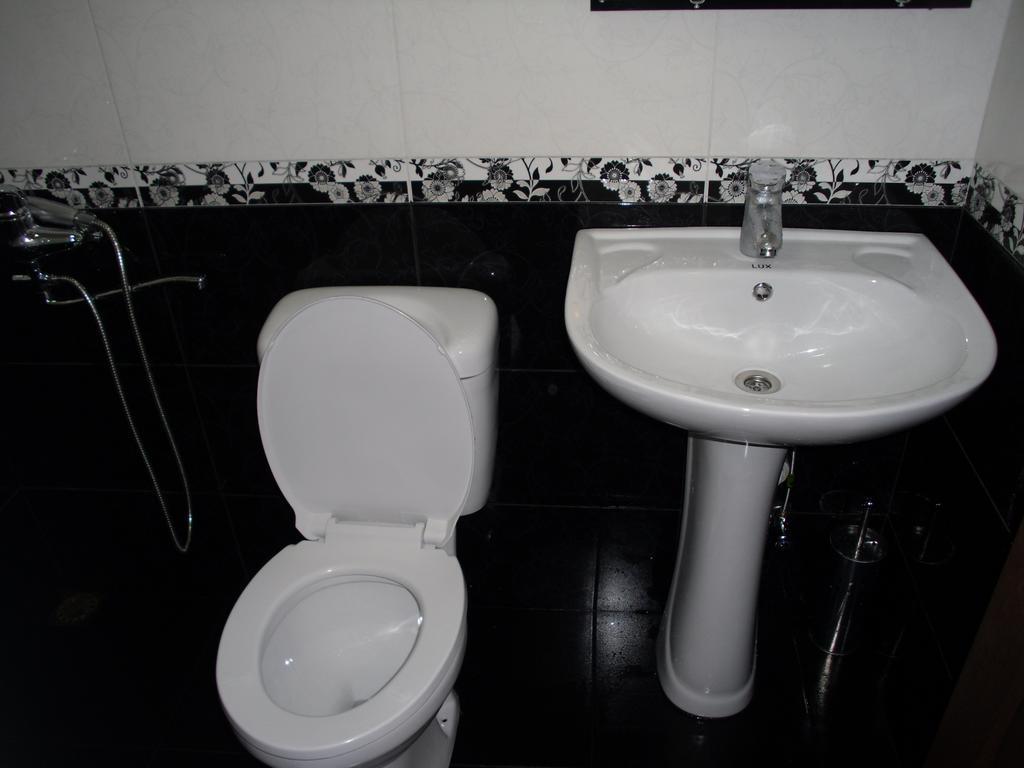 Suliko Guest House Batumi Kültér fotó