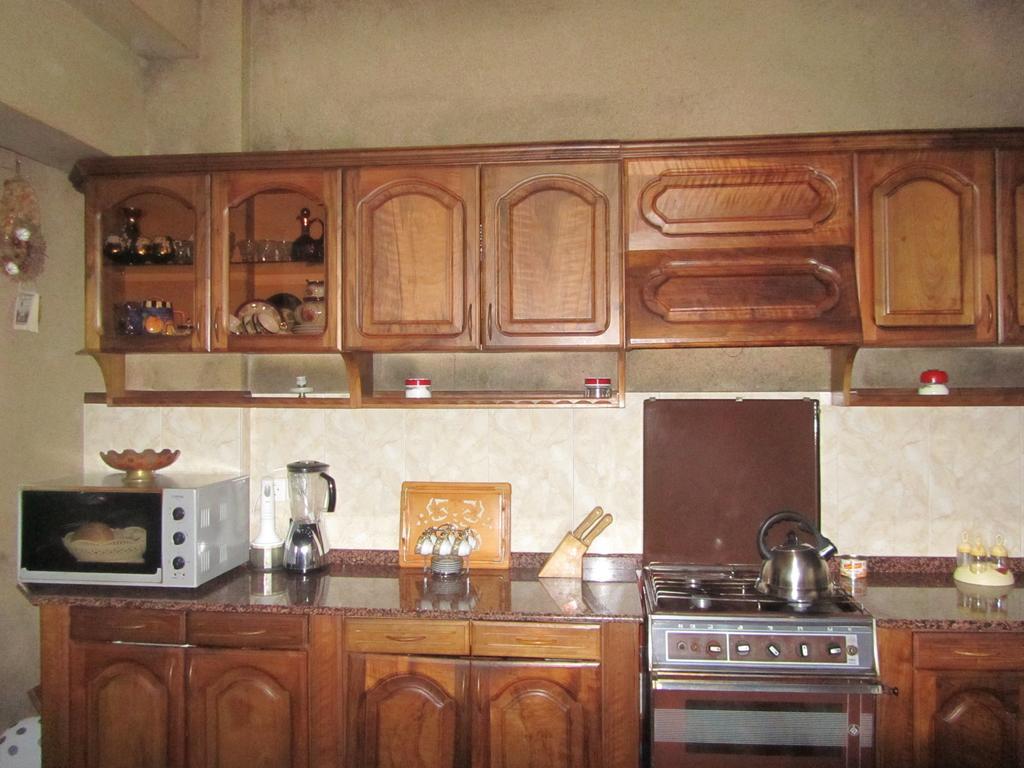 Suliko Guest House Batumi Szoba fotó