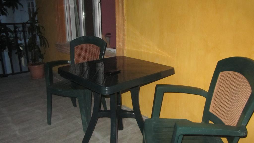 Suliko Guest House Batumi Szoba fotó